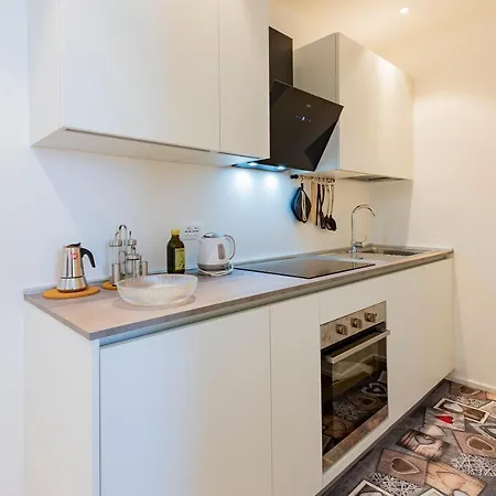 Piazza Salotto & Stazione Comfy Apartment Pescara